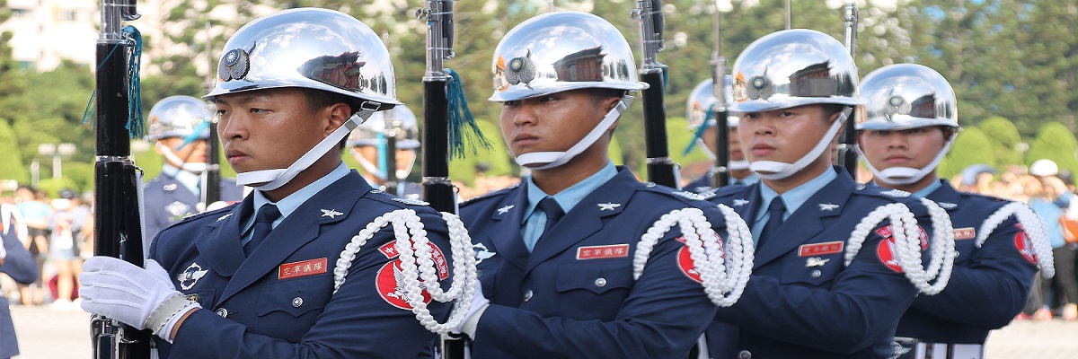 Taiwan-nationale Soldaten bei der Parade